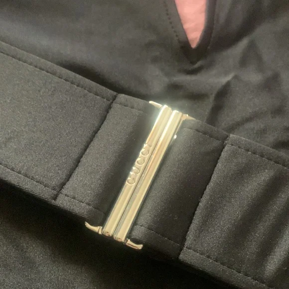 Gucci Sparkling black swimsuit or bodysuit with GG logo belt Miley Cyrus concert - Picture 10 of 11